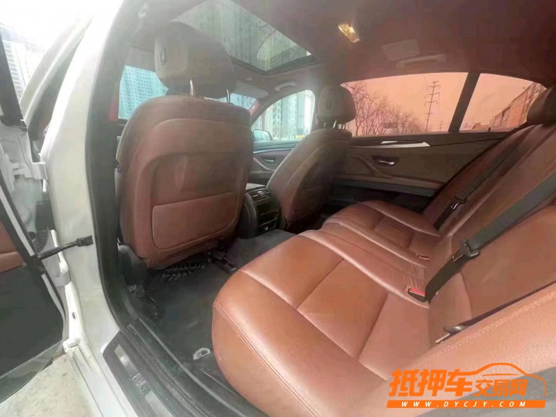 潍坊16年宝马5系4