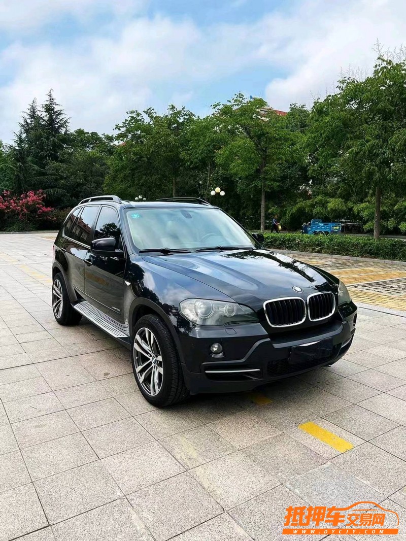 烟台09年宝马X58