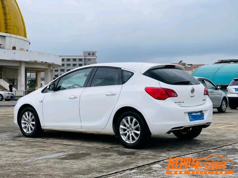 东莞13年别克英朗7