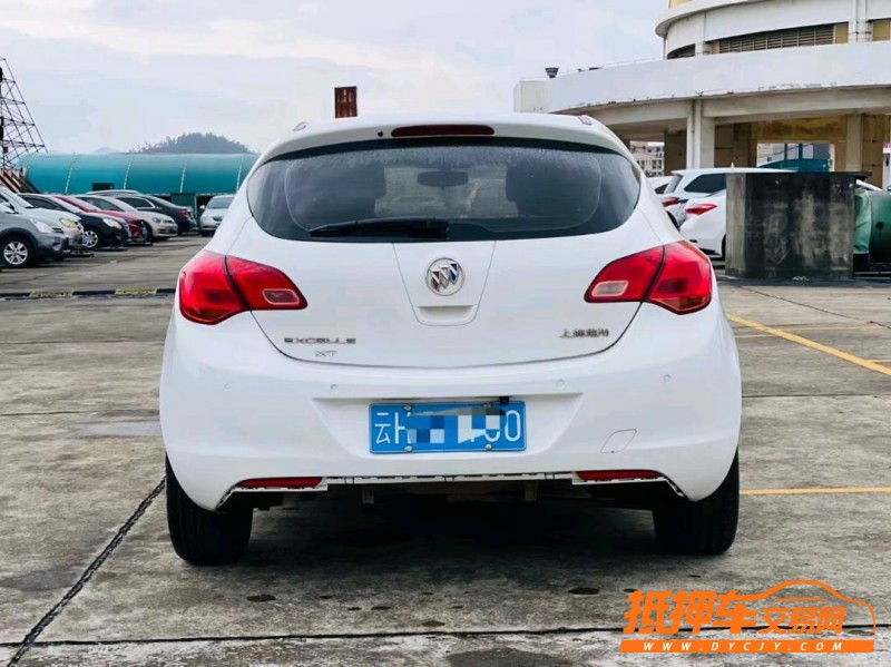 东莞13年别克英朗9