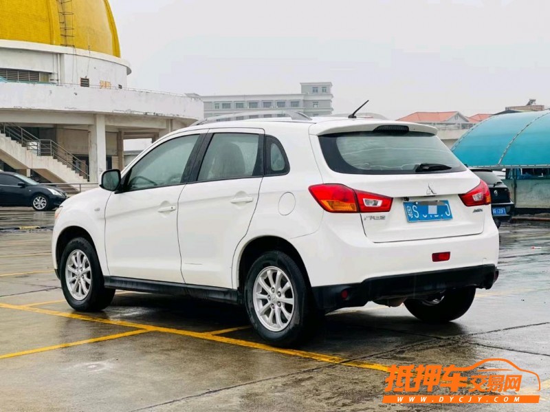 东莞14年三菱劲炫7