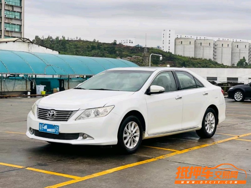 东莞13年丰田凯美瑞3