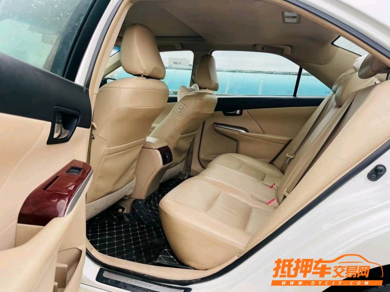 东莞13年丰田凯美瑞6