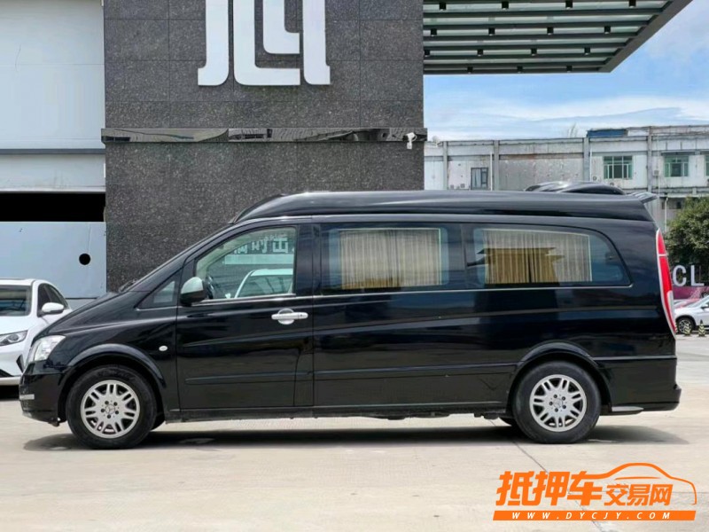 东莞16年奔驰威霆4