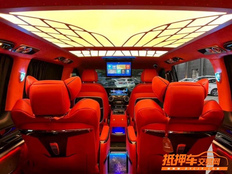 东莞21年奔驰威霆8