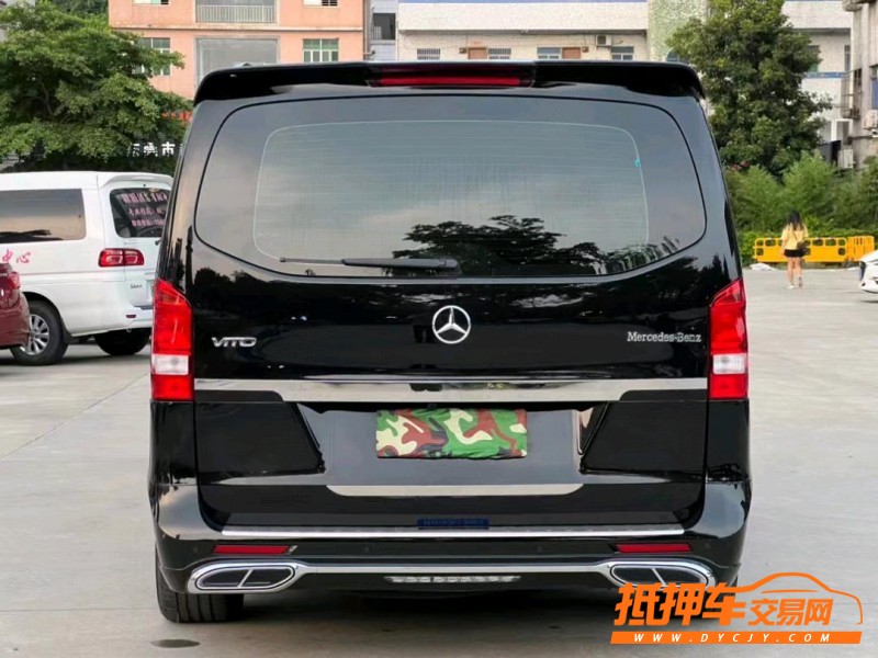 东莞21年奔驰威霆9