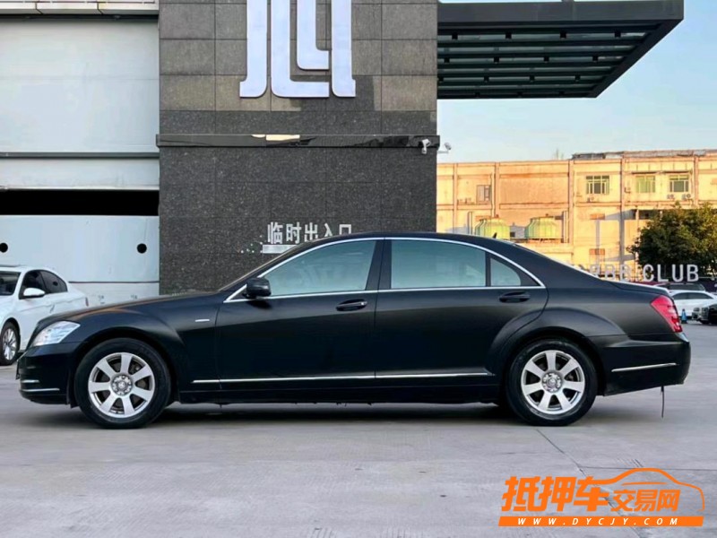 东莞12年奔驰S4