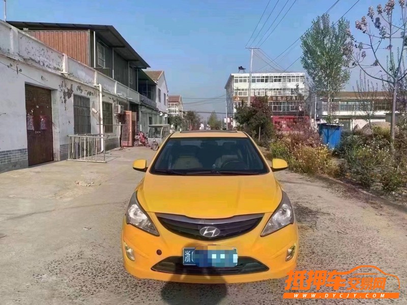 北京12年现代瑞纳1