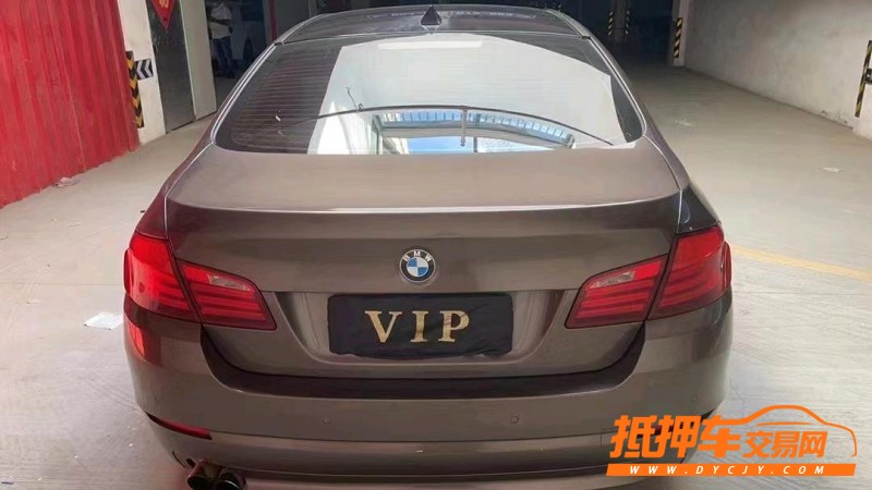 潍坊13年宝马5系9