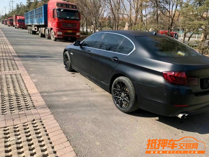 北京13年宝马5系8