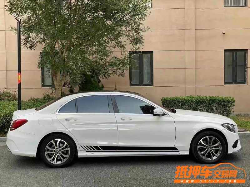 烟台17年奔驰C3