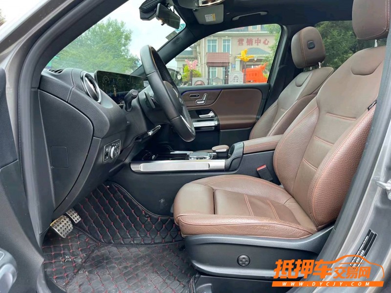 青岛20年奔驰GLB4
