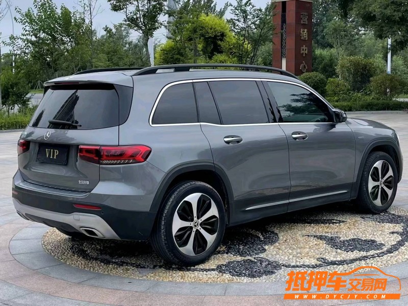 青岛20年奔驰GLB2