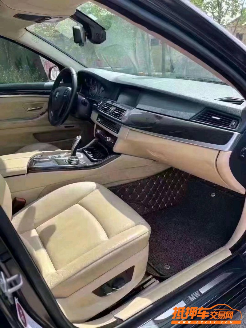 济宁13年宝马5系6