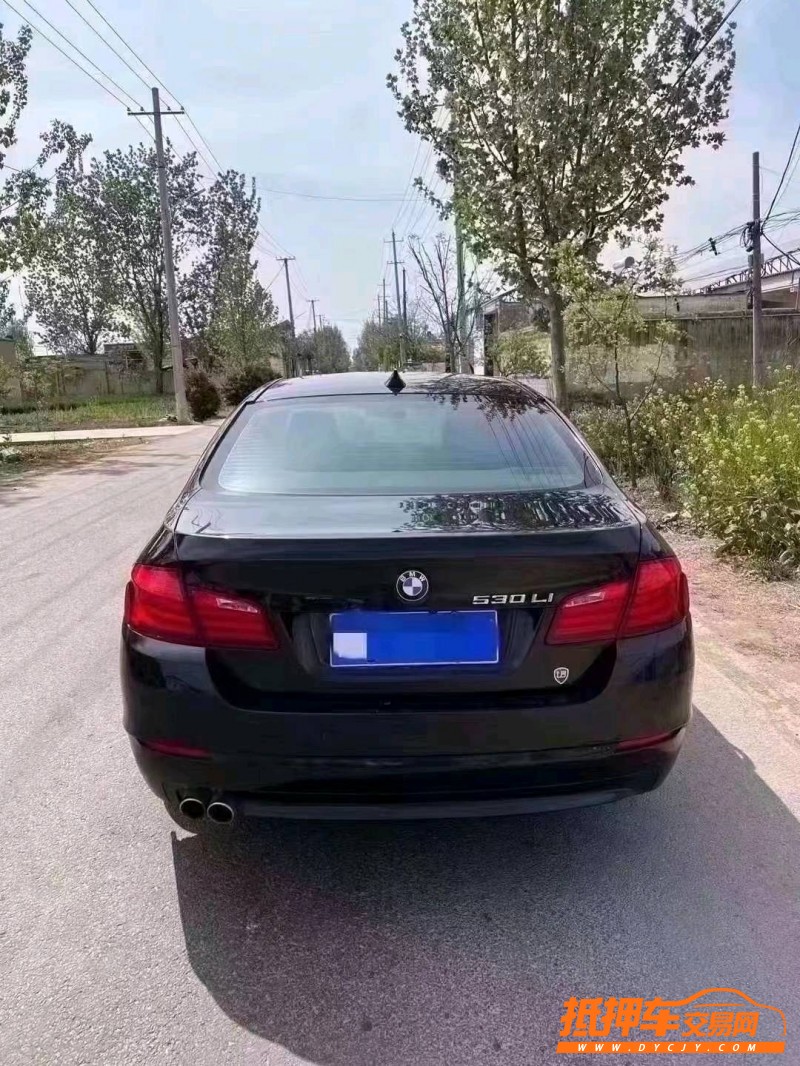 济宁13年宝马5系9