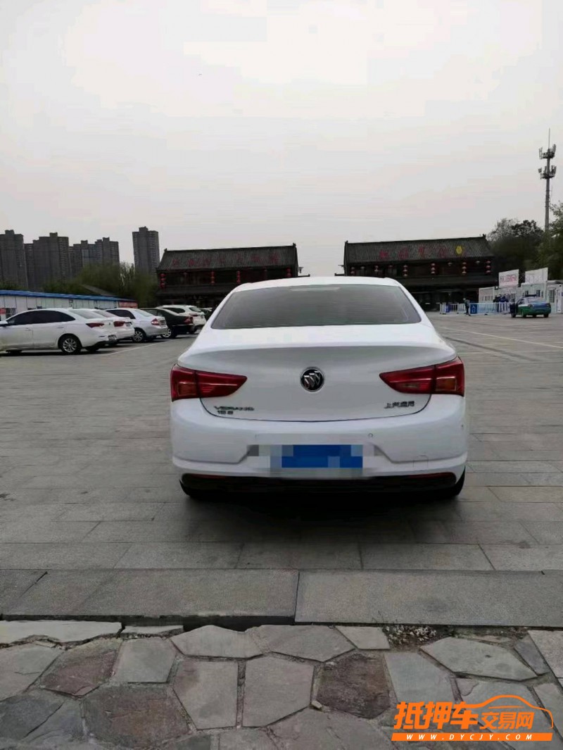 烟台19年别克威朗8