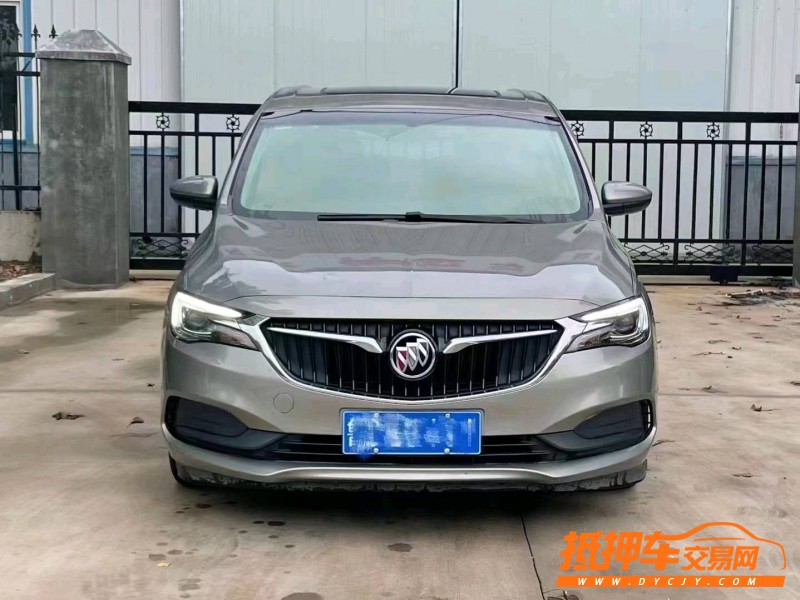 潍坊17年别克GL61