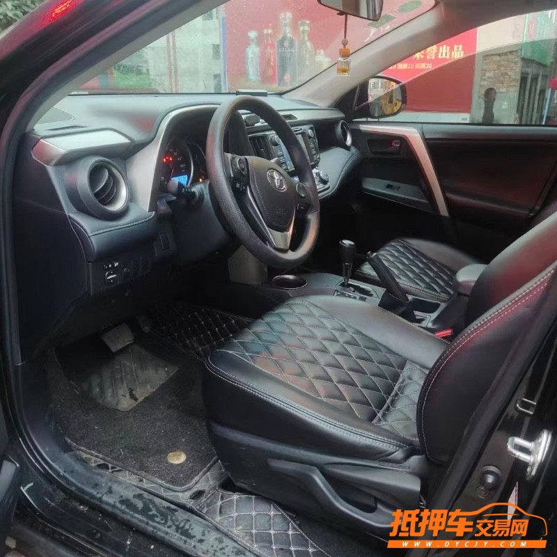 長沙16年豐田RAV44