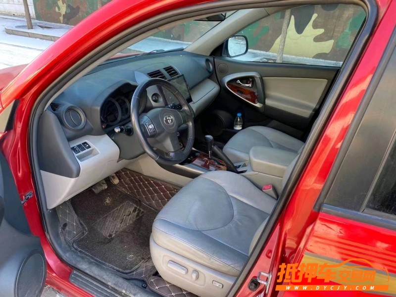 沈阳10年丰田RAV44