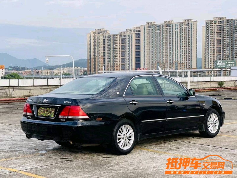 东莞06年丰田皇冠7