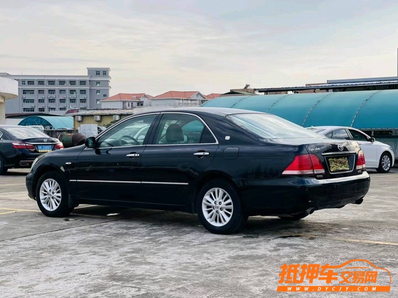 东莞06年丰田皇冠8
