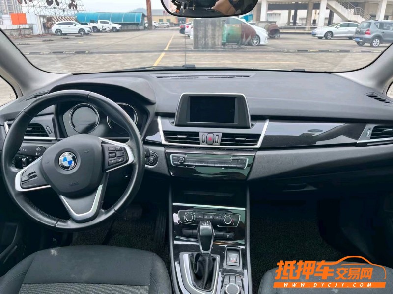 东莞19年宝马2系5