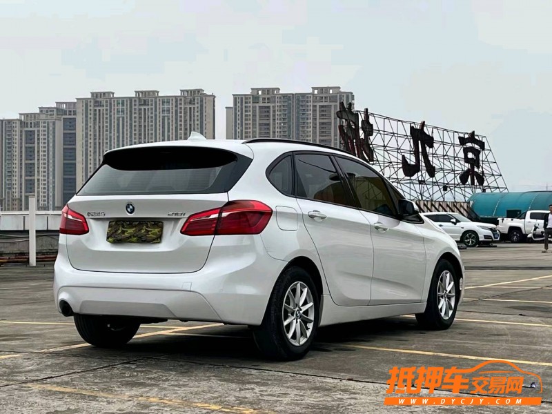 东莞19年宝马2系7