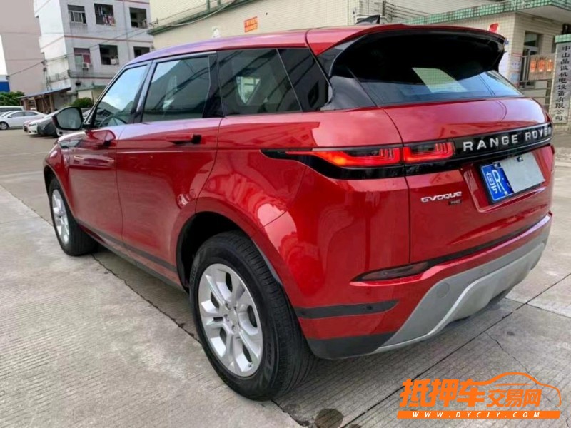 中山21年路虎极光6