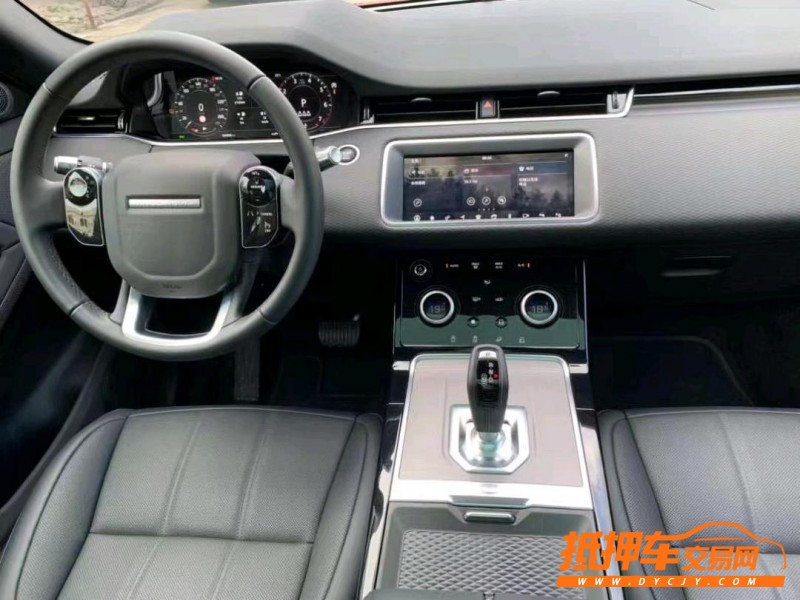 中山21年路虎极光8