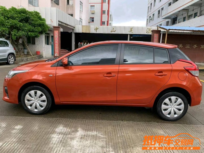 中山16年丰田YARiS L 致炫3