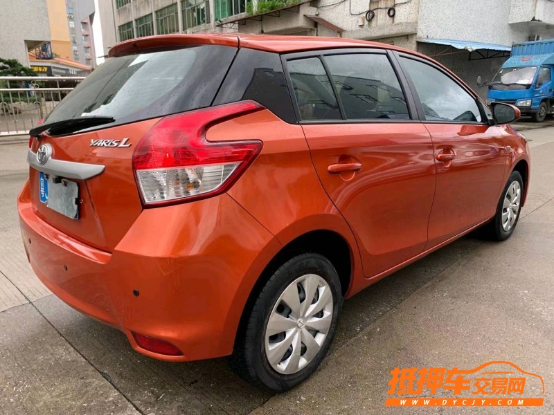 中山16年丰田YARiS L 致炫6