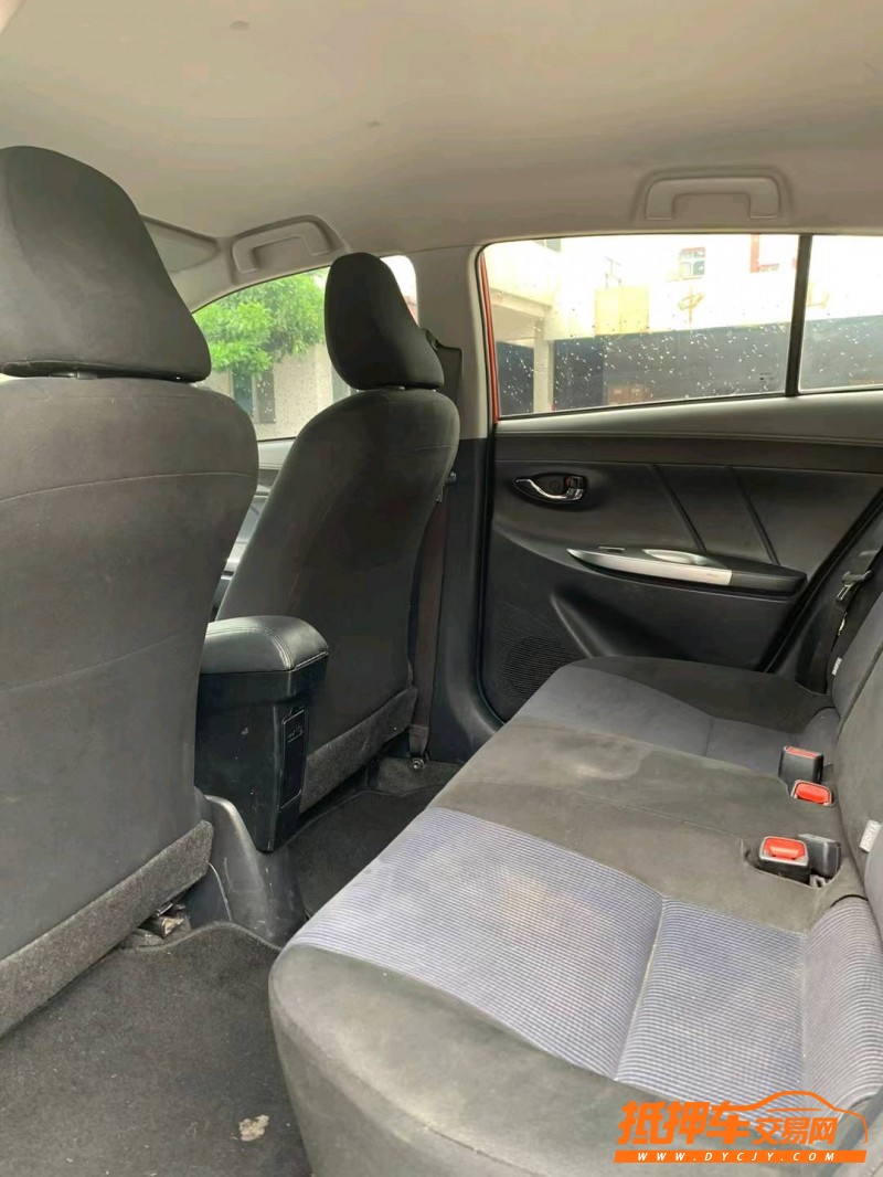 中山16年丰田YARiS L 致炫7