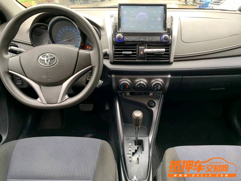 中山16年丰田YARiS L 致炫8