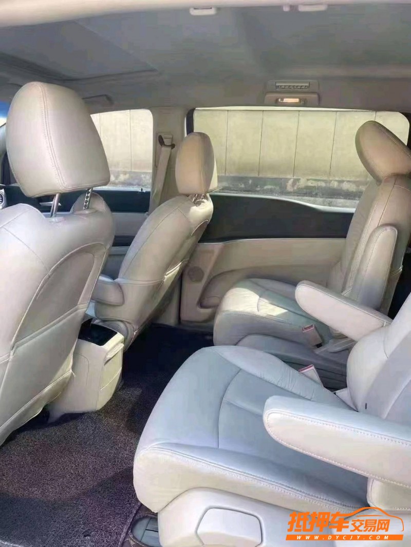 青岛18年别克GL84