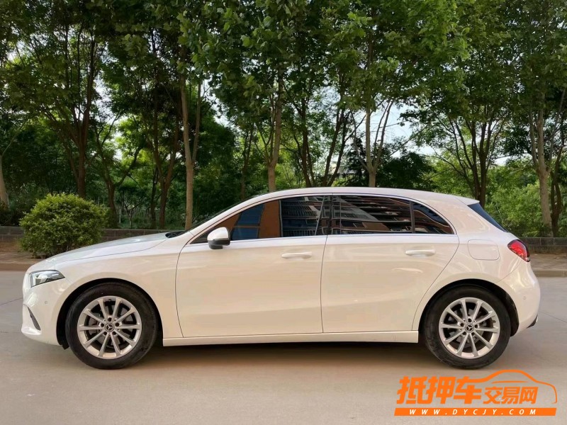 邢台20年奔驰A3