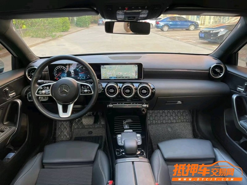 邢台20年奔驰A8
