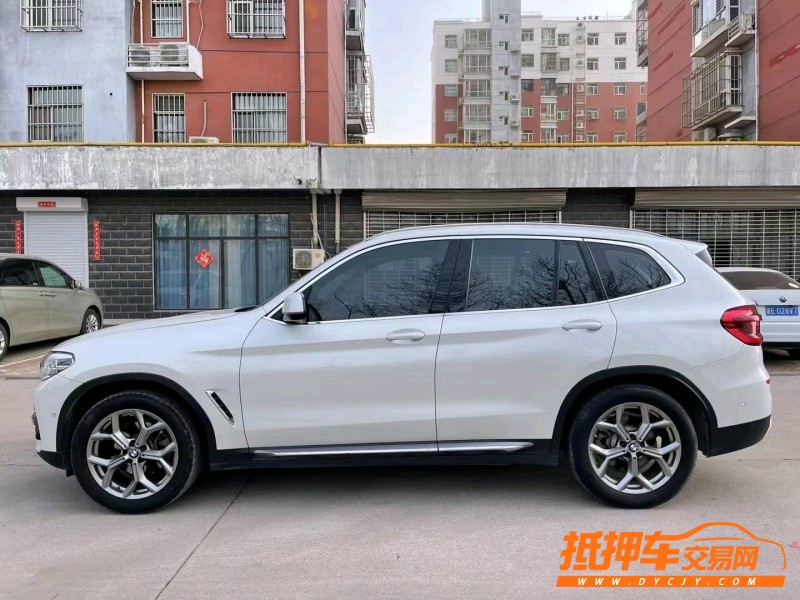 邢台19年宝马X34