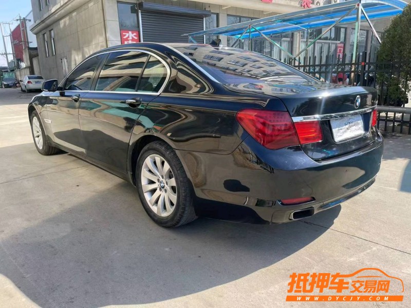 徐州10年宝马7系4