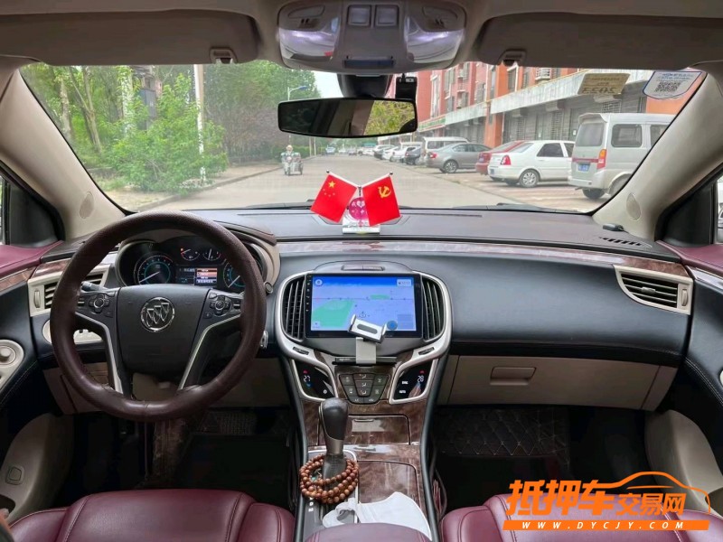 邢台15年别克君越2