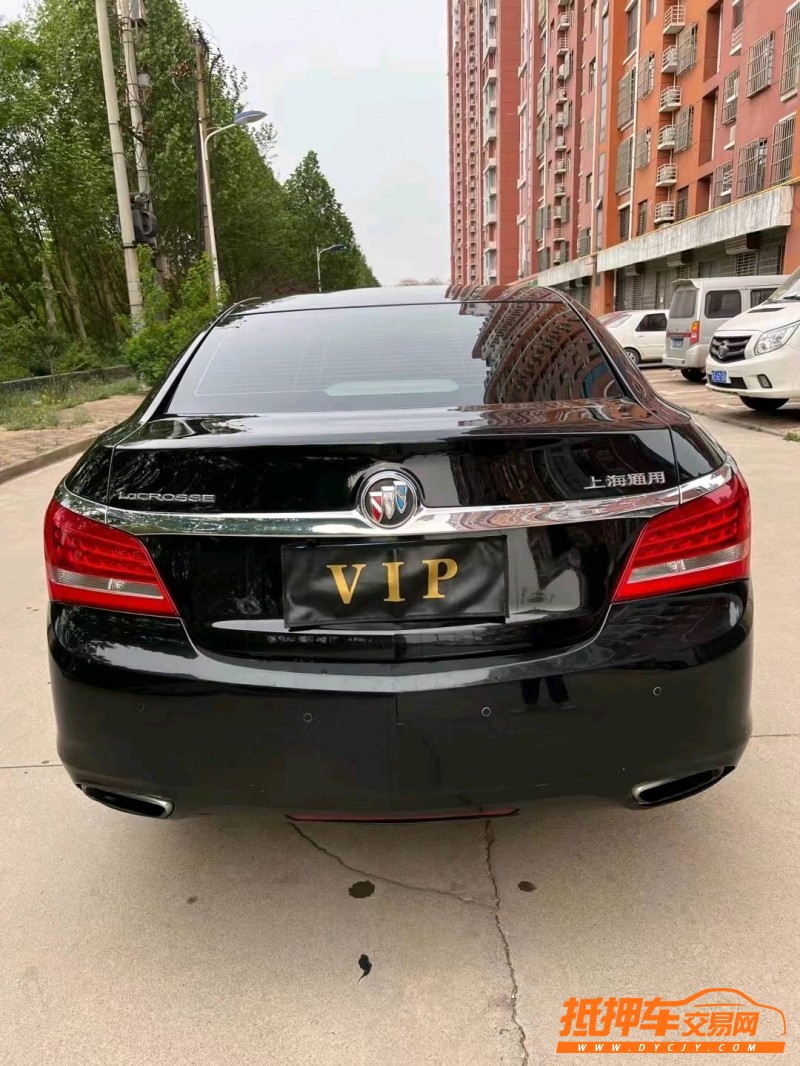 邢台15年别克君越1