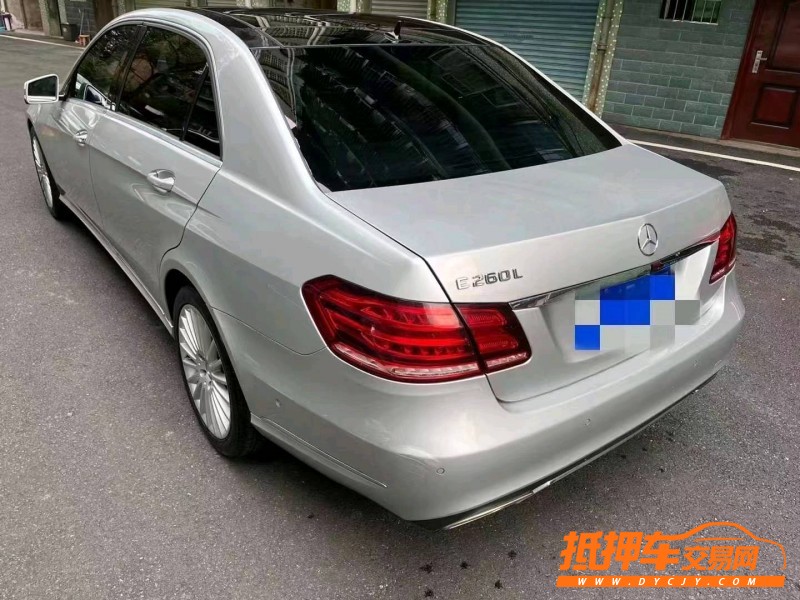 邵阳14年奔驰E8
