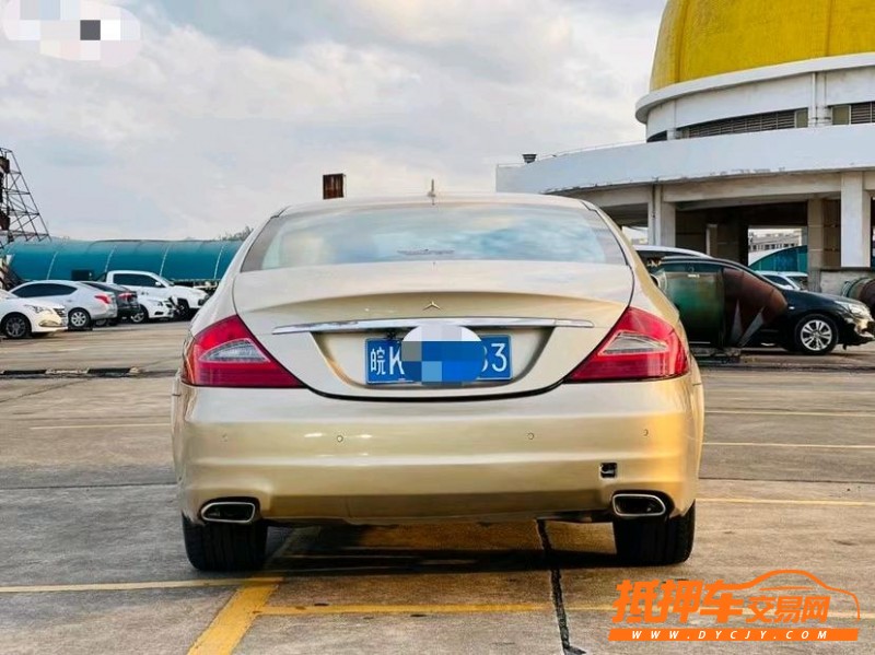 东莞11年奔驰CLS9