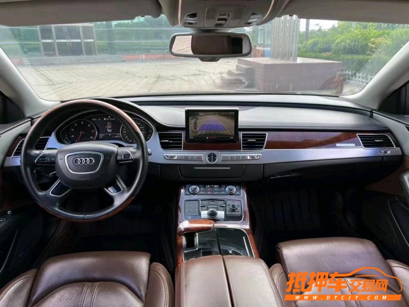 鹽城12年奧迪A8L7