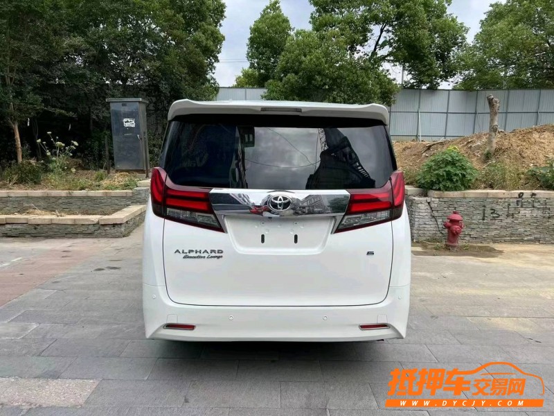 徐州17年丰田埃尔法9