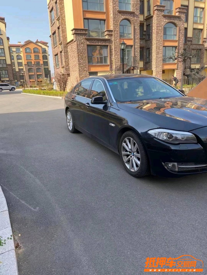 济宁13年宝马5系3