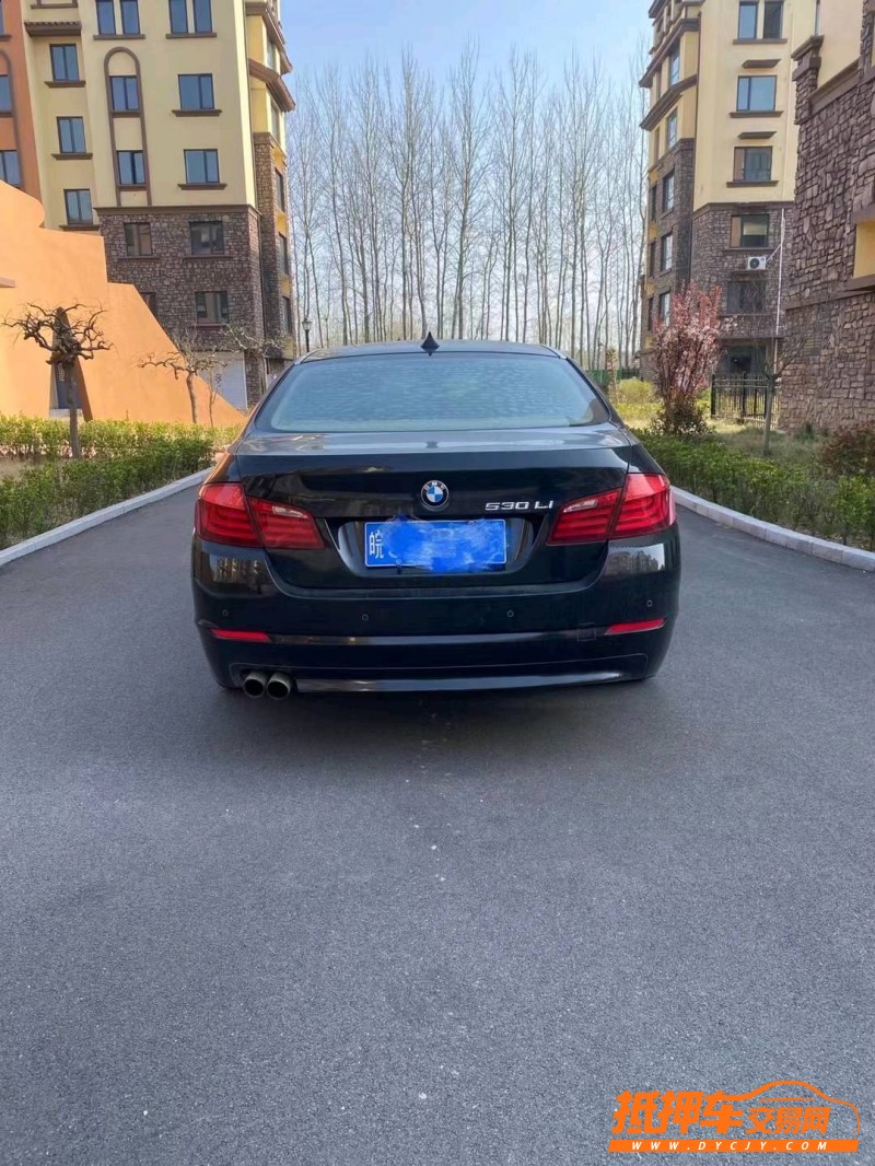 济宁13年宝马5系5