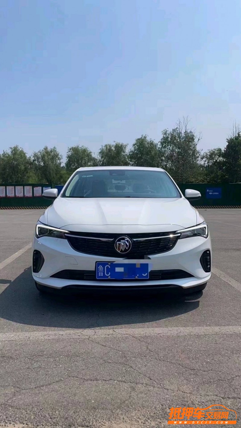 枣庄22年别克威朗1