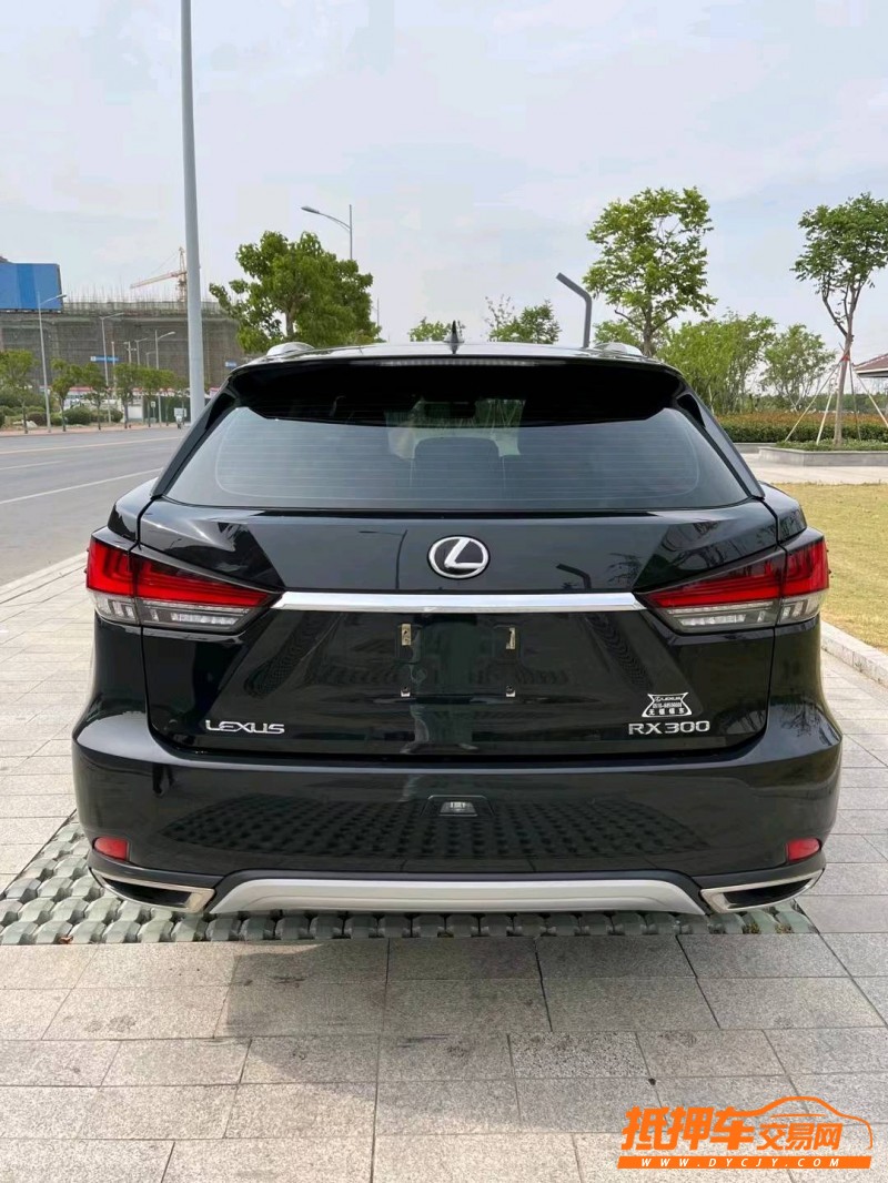 徐州20年雷克萨斯RX9