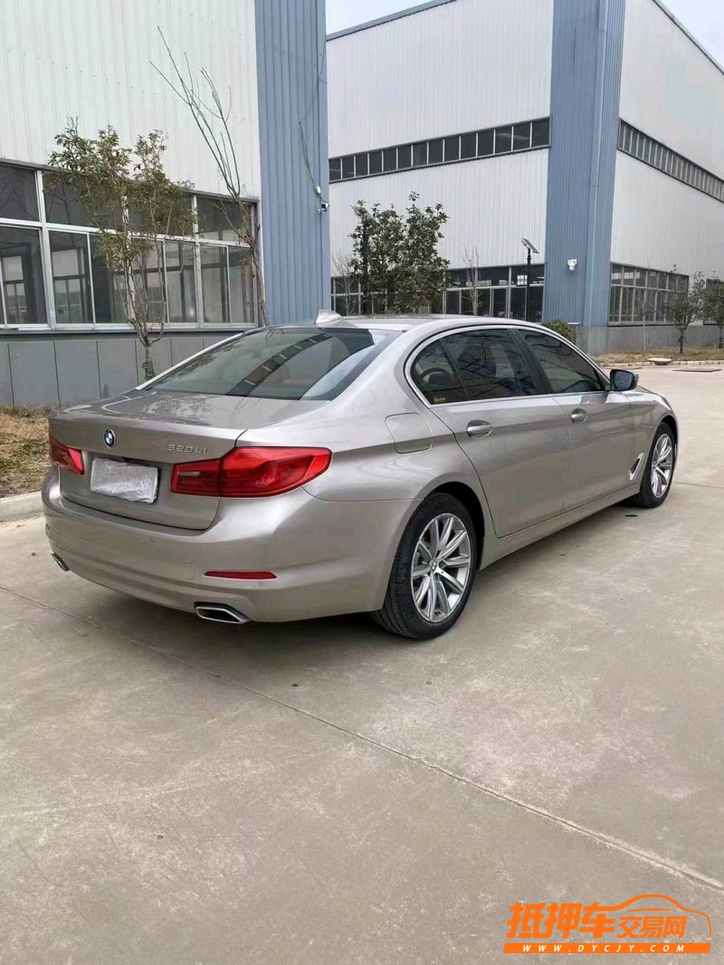 徐州17年宝马5系4