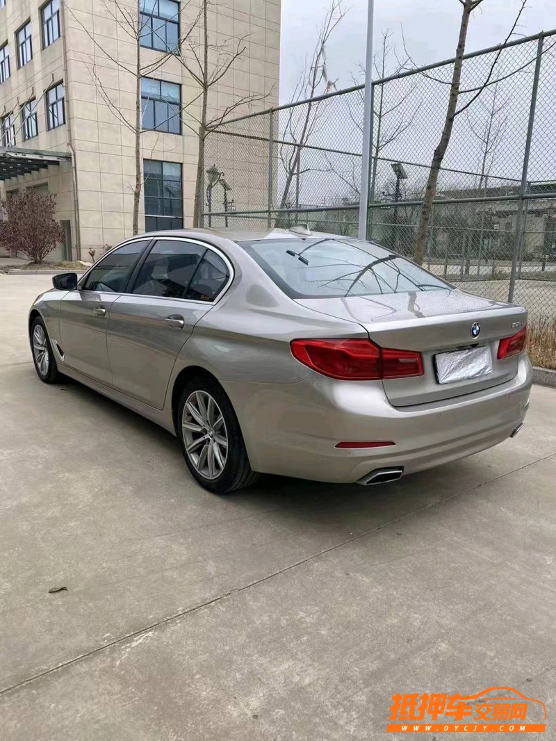 徐州17年宝马5系8